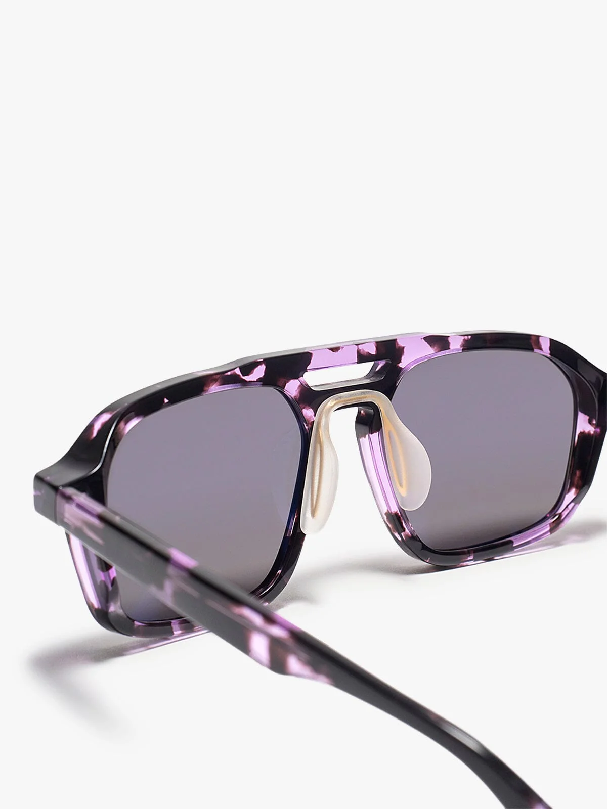 AO x MW : Navigator - Image 17