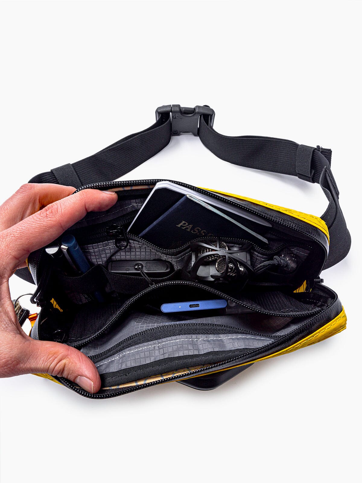 Notch Tech Pouch - Image 12