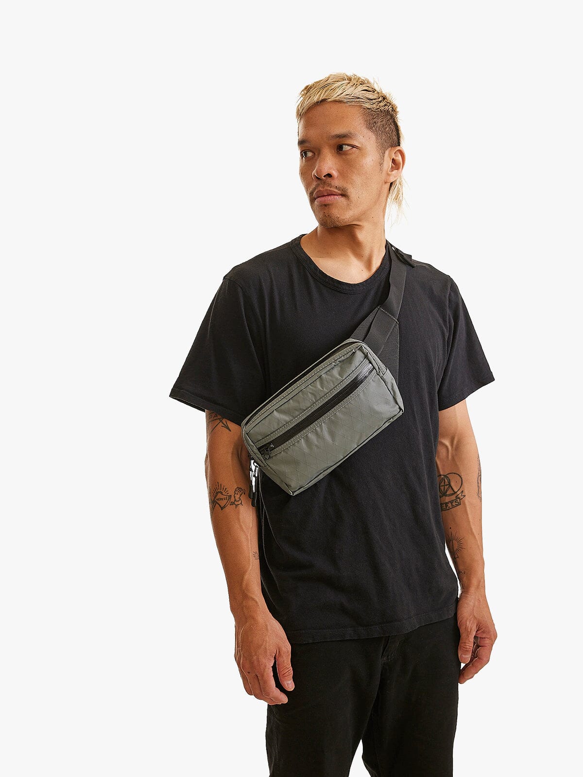 Notch Tech Pouch - Image 6