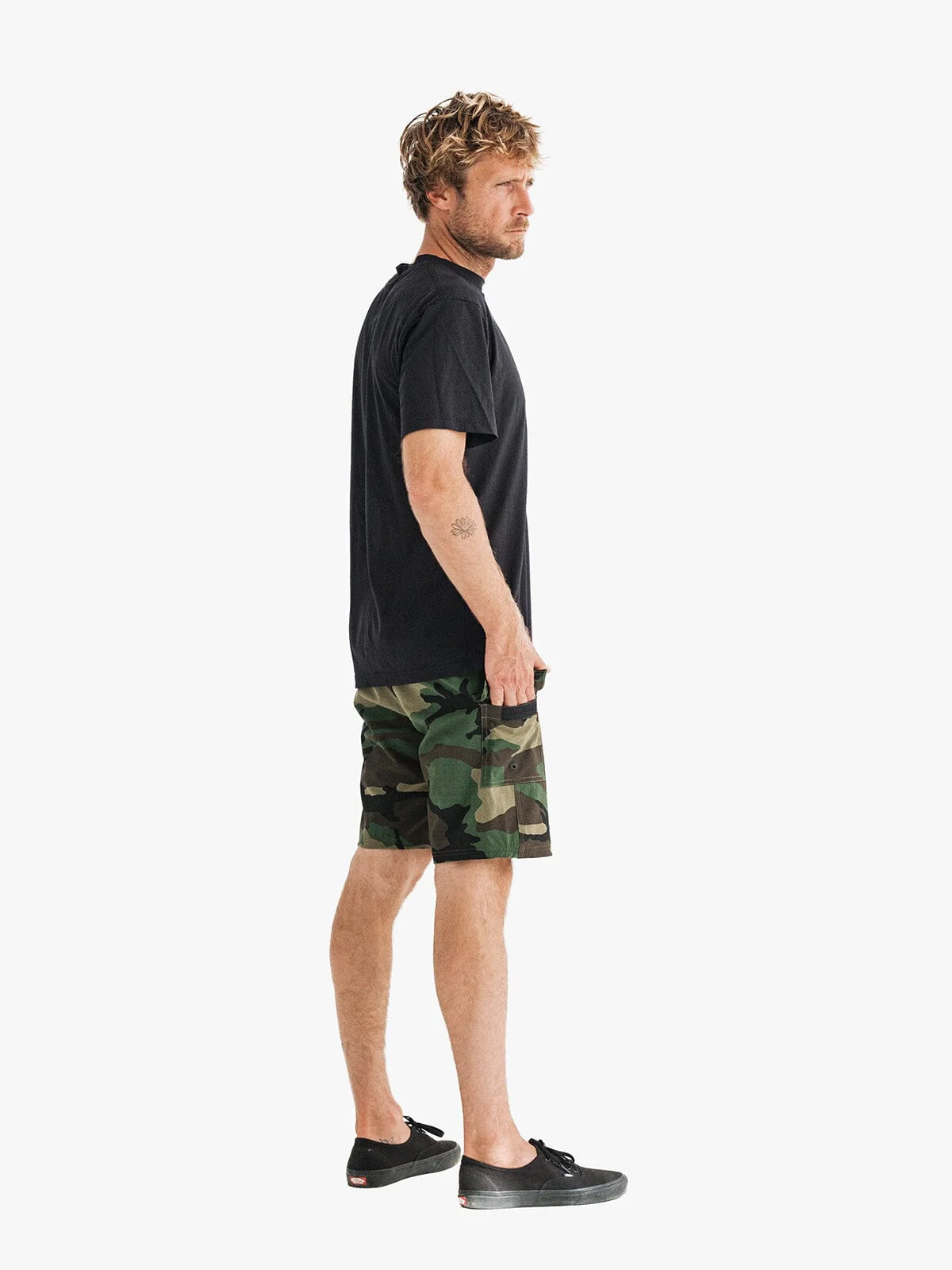 Ocho - Image 7