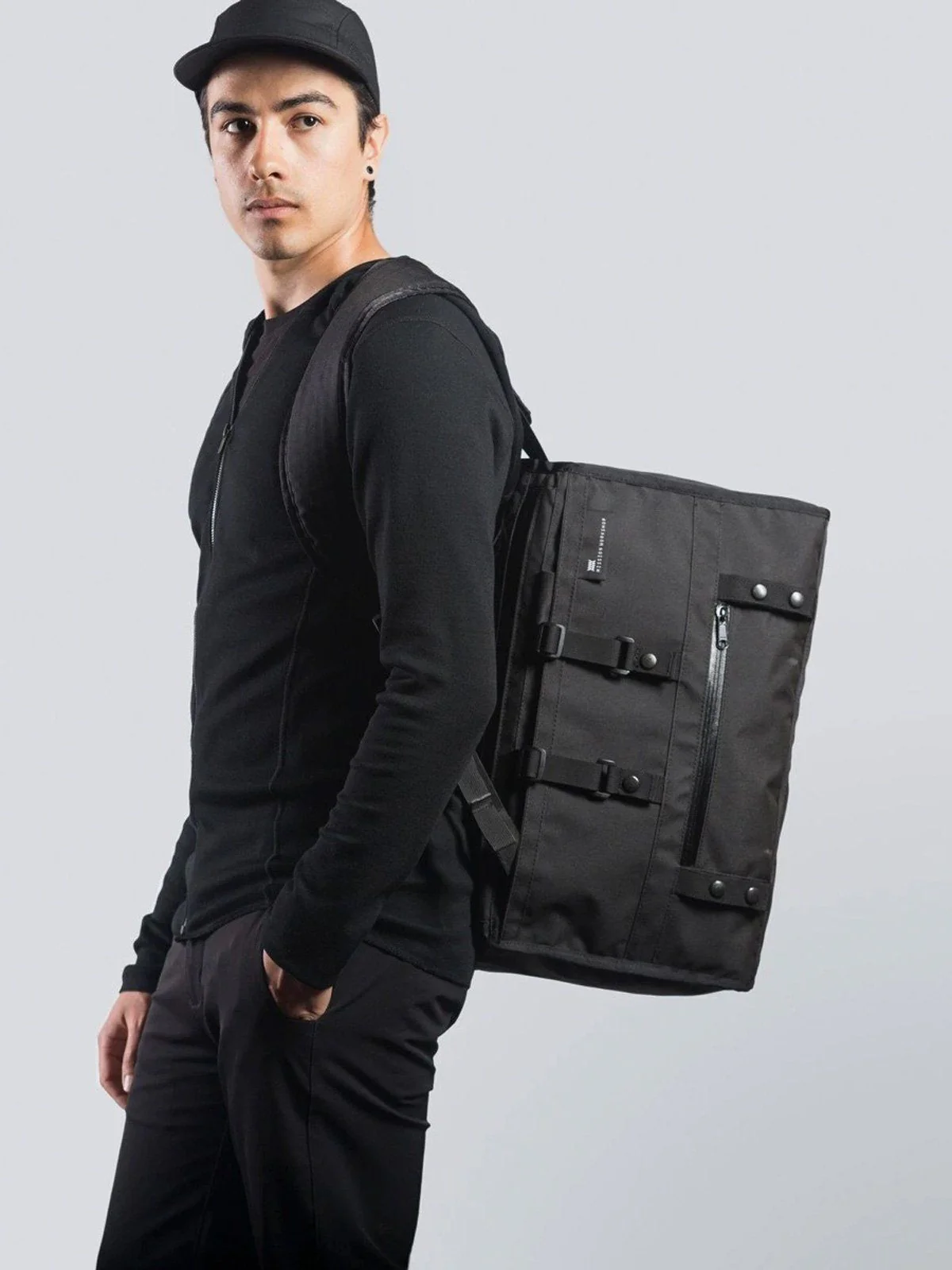Transit : Duffle Backpack Harness - Image 2